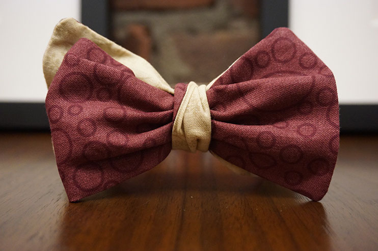 A Yellow/Black plaid combined with a Yellow and White Poppy flower print